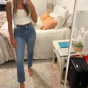 Abercrombie straight legged curve love jeans- new with tags